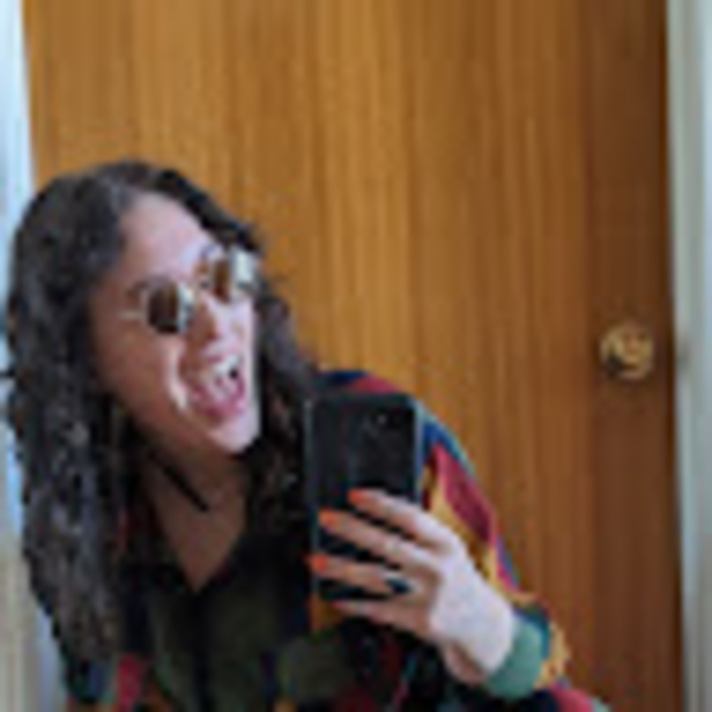 Meet your Posher, Laura